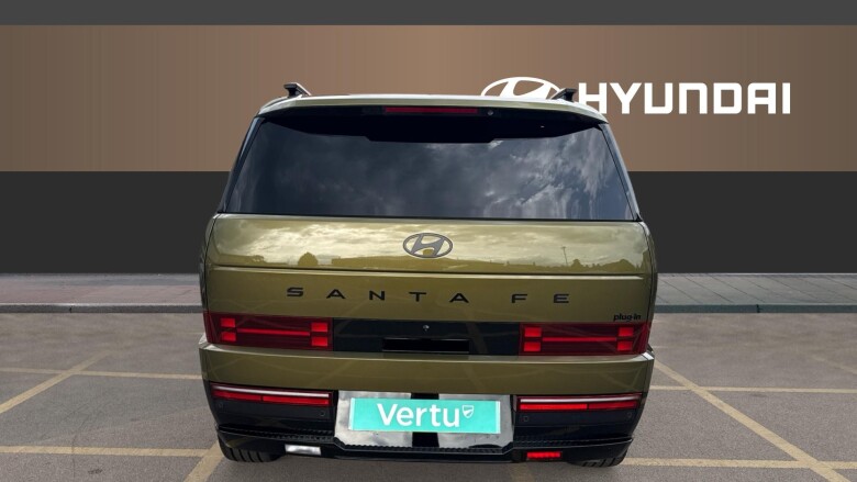 Hyundai SANTA FE 1.6 TGDi Plug-in Hybrid Calligraphy 5dr 4WD Auto Estate